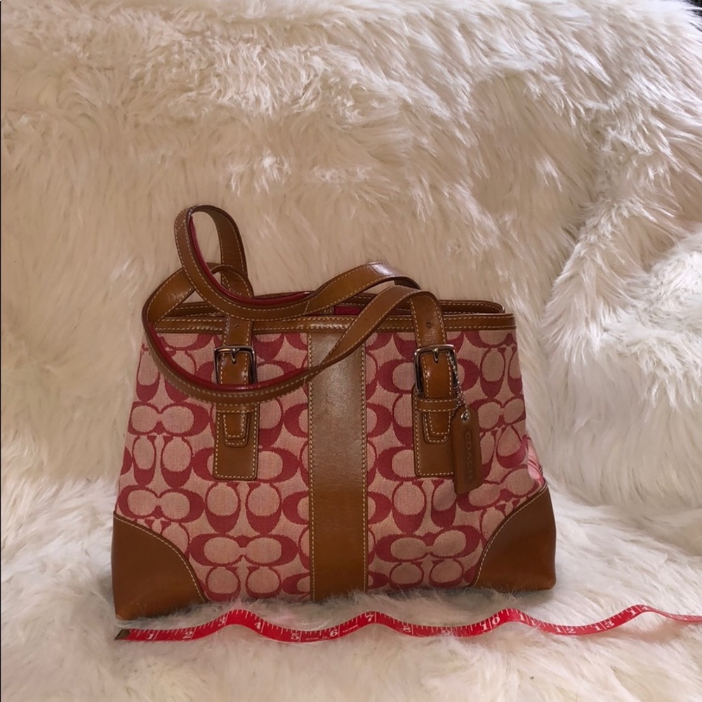 Amazing Coach logo satchel